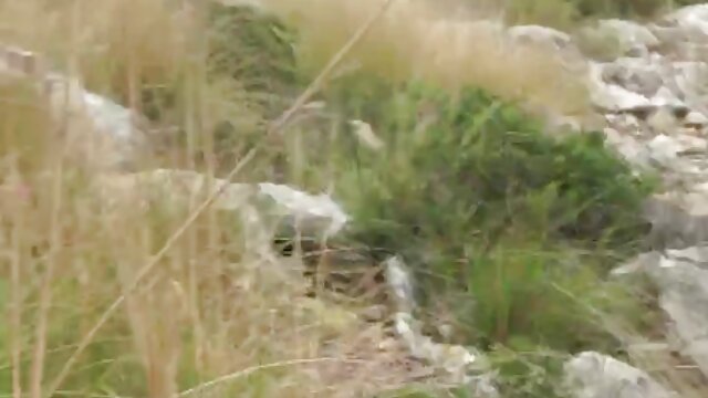 Vynikajúci :  Chlap robí milú priateľku prekvapenie v podobe sexu v troch Videoklip 